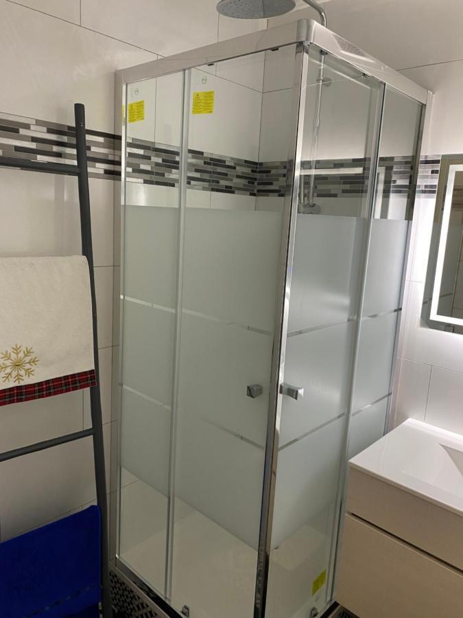 Appartement Ping-Pong Proche Gare Gagny Dış mekan fotoğraf